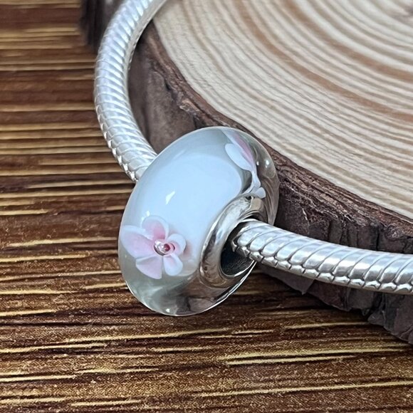 Pandora Charm Pink Cherry Blossom Murano Glass Bead Charm - Picture 2 of 5